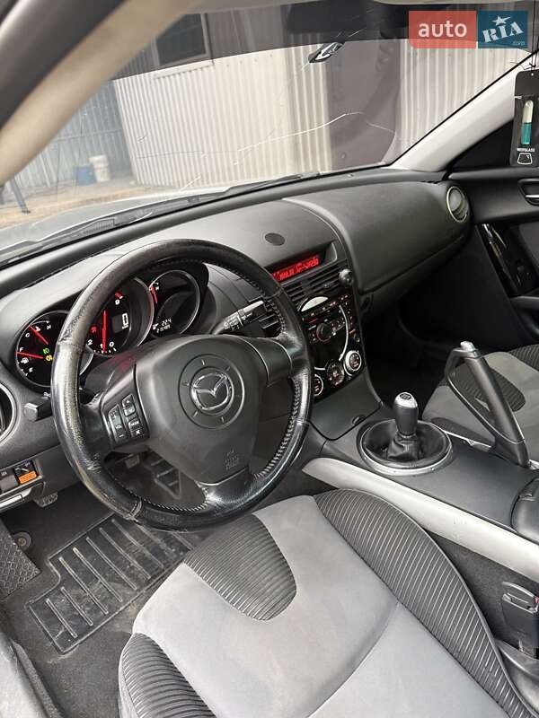 Купе Mazda RX-8 2004 в Трускавці