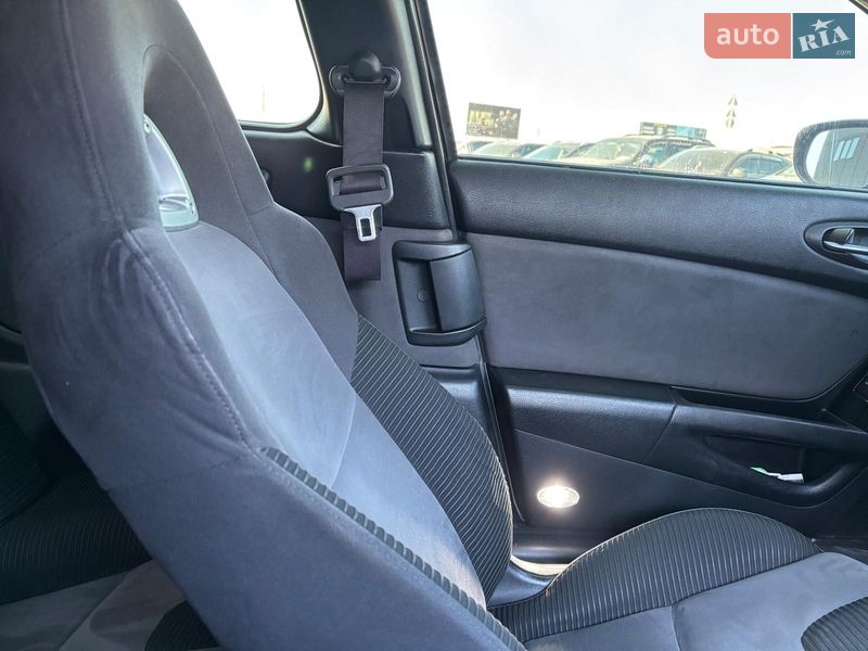 Купе Mazda RX-8 2004 в Львове