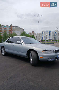 Седан Mazda Sentia 1993 в Чернігові
