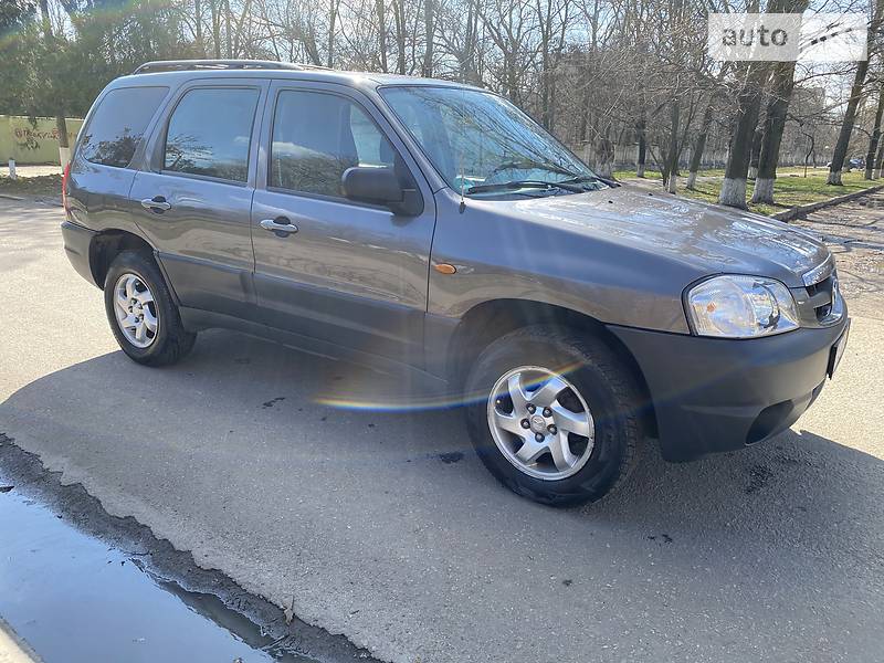 Позашляховик / Кросовер Mazda Tribute 2004 в Херсоні