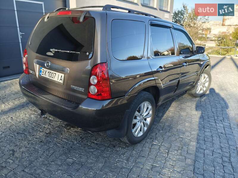 Внедорожник / Кроссовер Mazda Tribute 2005 в Хмельницком