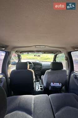Внедорожник / Кроссовер Mazda Tribute 2002 в 