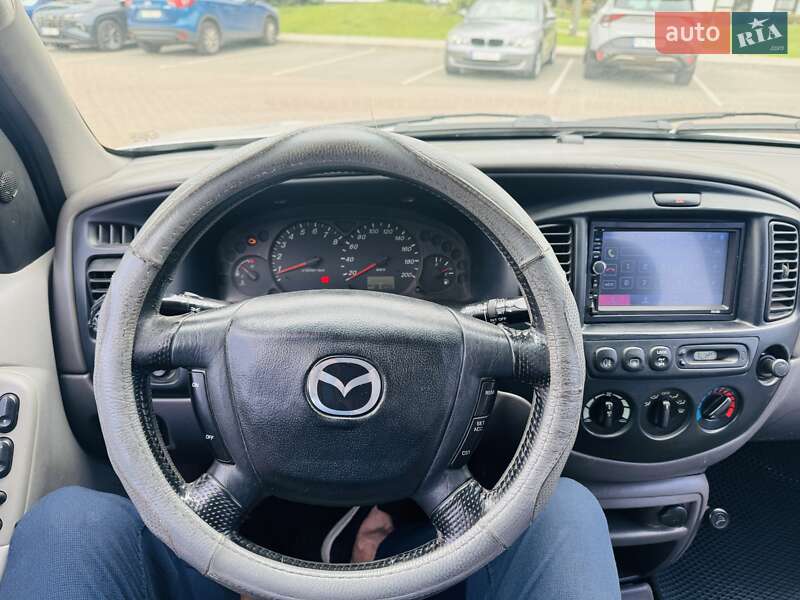 Внедорожник / Кроссовер Mazda Tribute 2001 в Белогородке