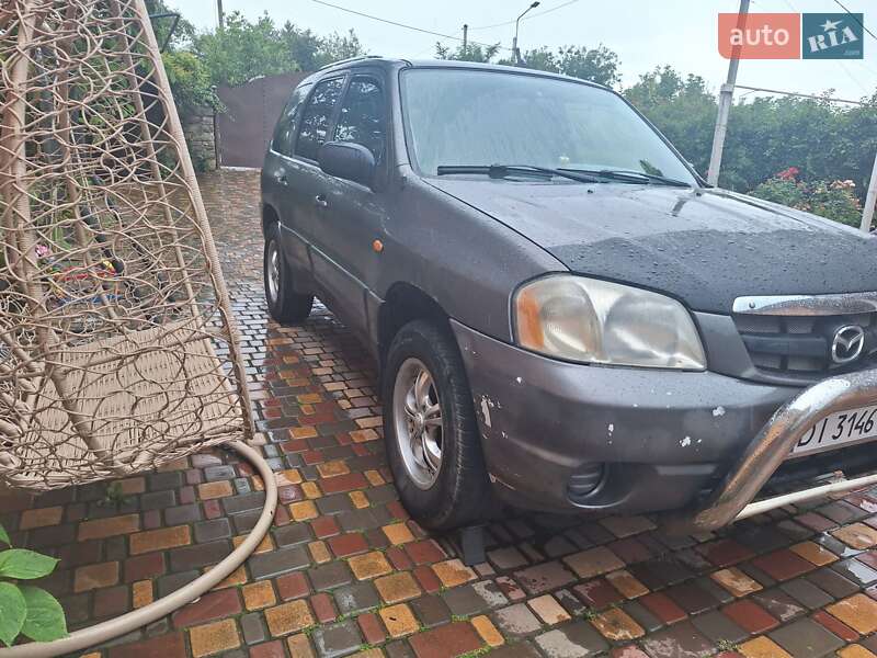 Позашляховик / Кросовер Mazda Tribute 2002 в Чернівцях