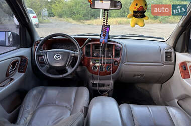 Внедорожник / Кроссовер Mazda Tribute 2002 в 