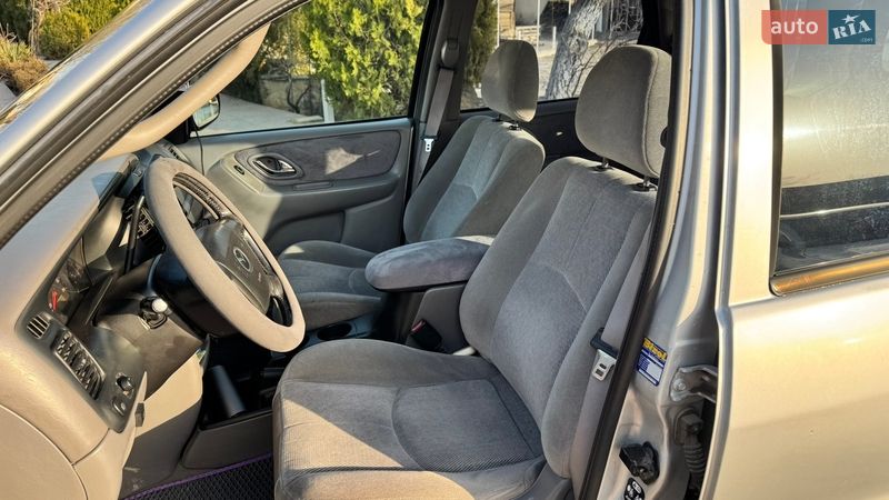 Внедорожник / Кроссовер Mazda Tribute 2003 в Измаиле