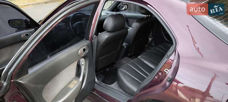 Седан Mazda Xedos 6 1996 в Ужгороде