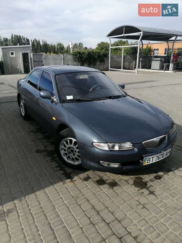 Седан Mazda Xedos 6 1994 в Херсоне
