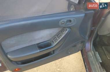 Седан Mazda Xedos 6 1998 в 