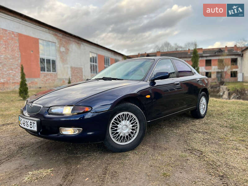 Седан Mazda Xedos 6 1998 в Дрогобыче