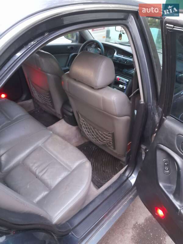 Седан Mazda Xedos 9 1995 в Черкасах