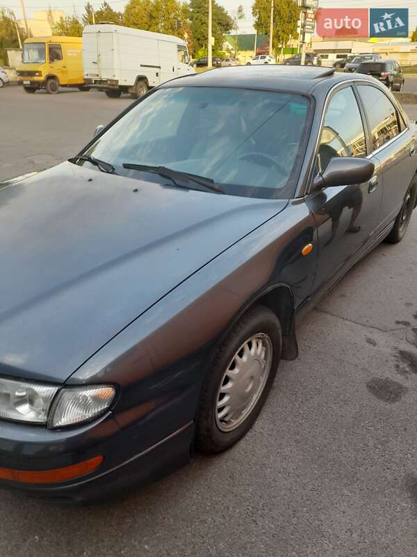 Седан Mazda Xedos 9 1995 в Черкасах