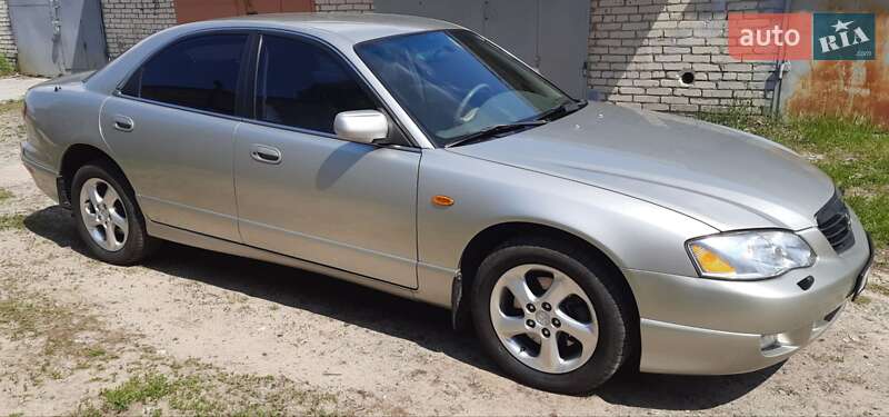 Седан Mazda Xedos 9 2001 в 