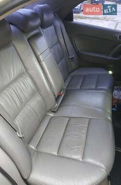 Седан Mazda Xedos 9 2001 в 