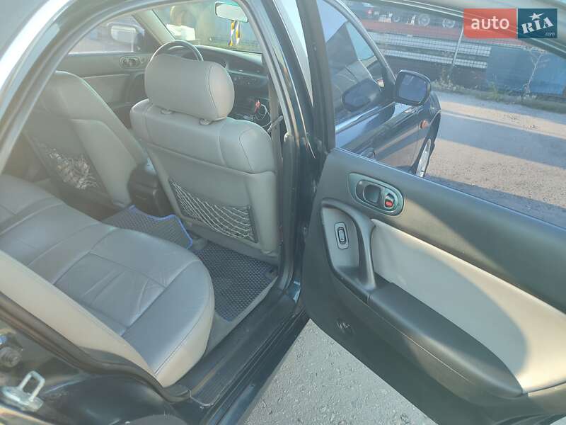 Седан Mazda Xedos 9 1996 в Киеве