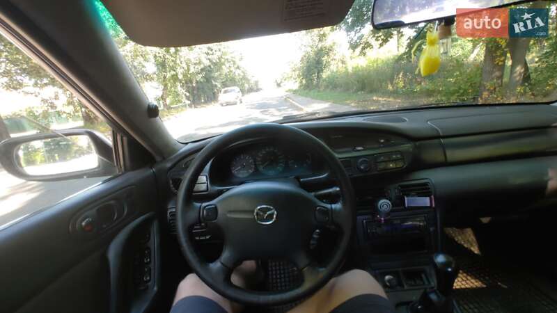 Седан Mazda Xedos 9 1995 в Святопетрівське