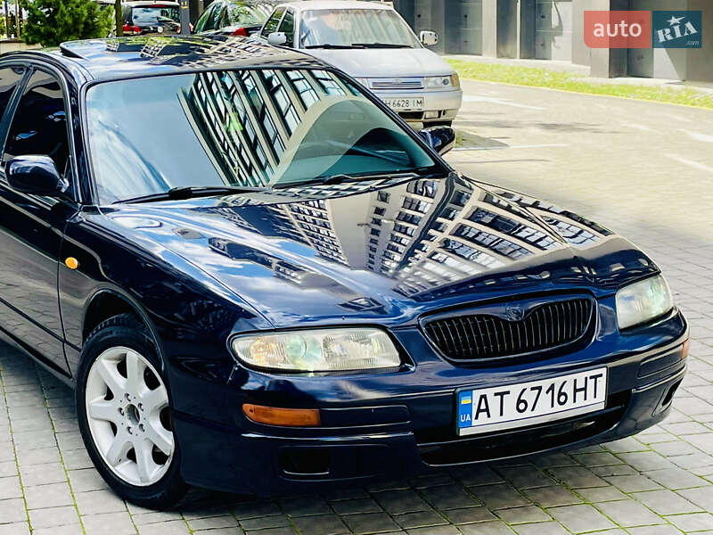 Седан Mazda Xedos 9 1993 в Ивано-Франковске