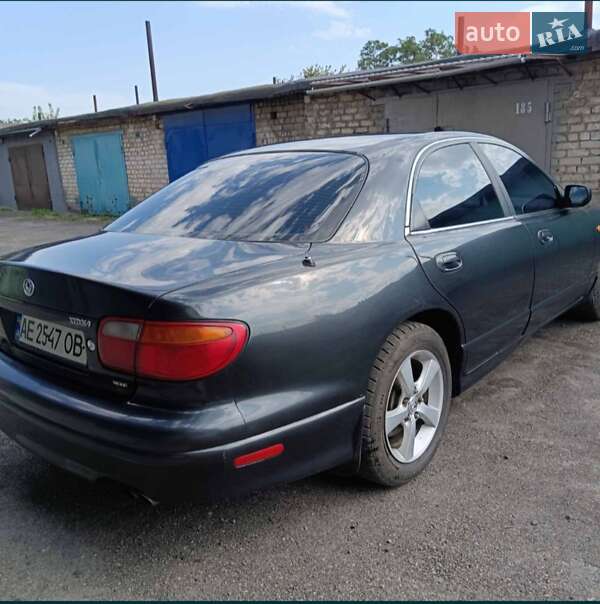 Седан Mazda Xedos 9 1995 в Знаменке