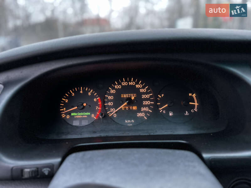 Седан Mazda Xedos 9 1997 в Киеве