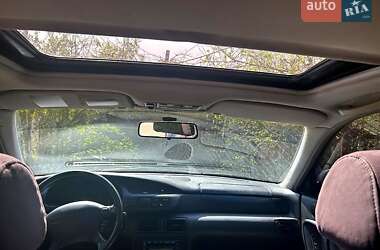 Седан Mazda Xedos 9 1994 в Буче
