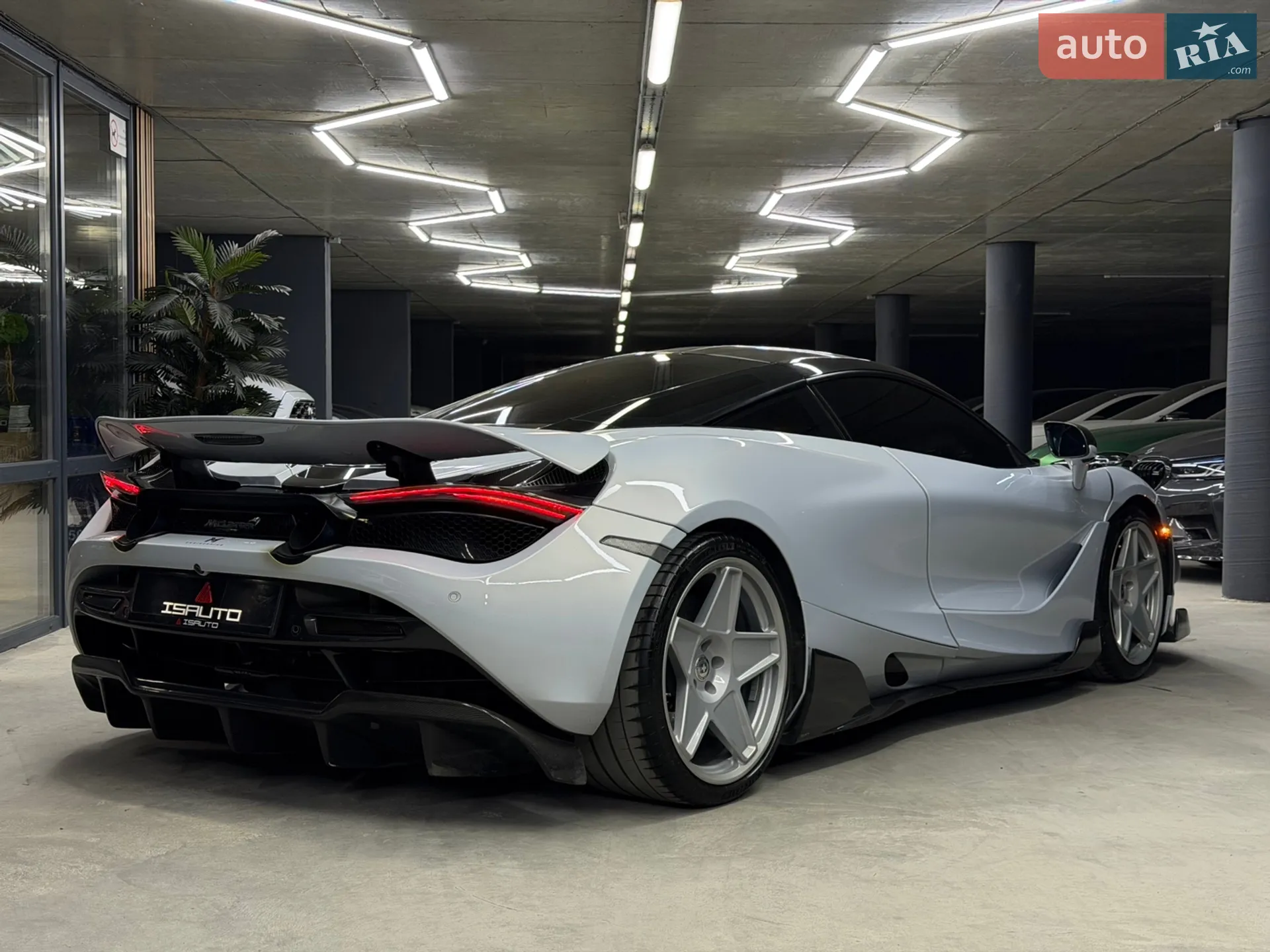 2018 McLaren 720S - мініатюра 26