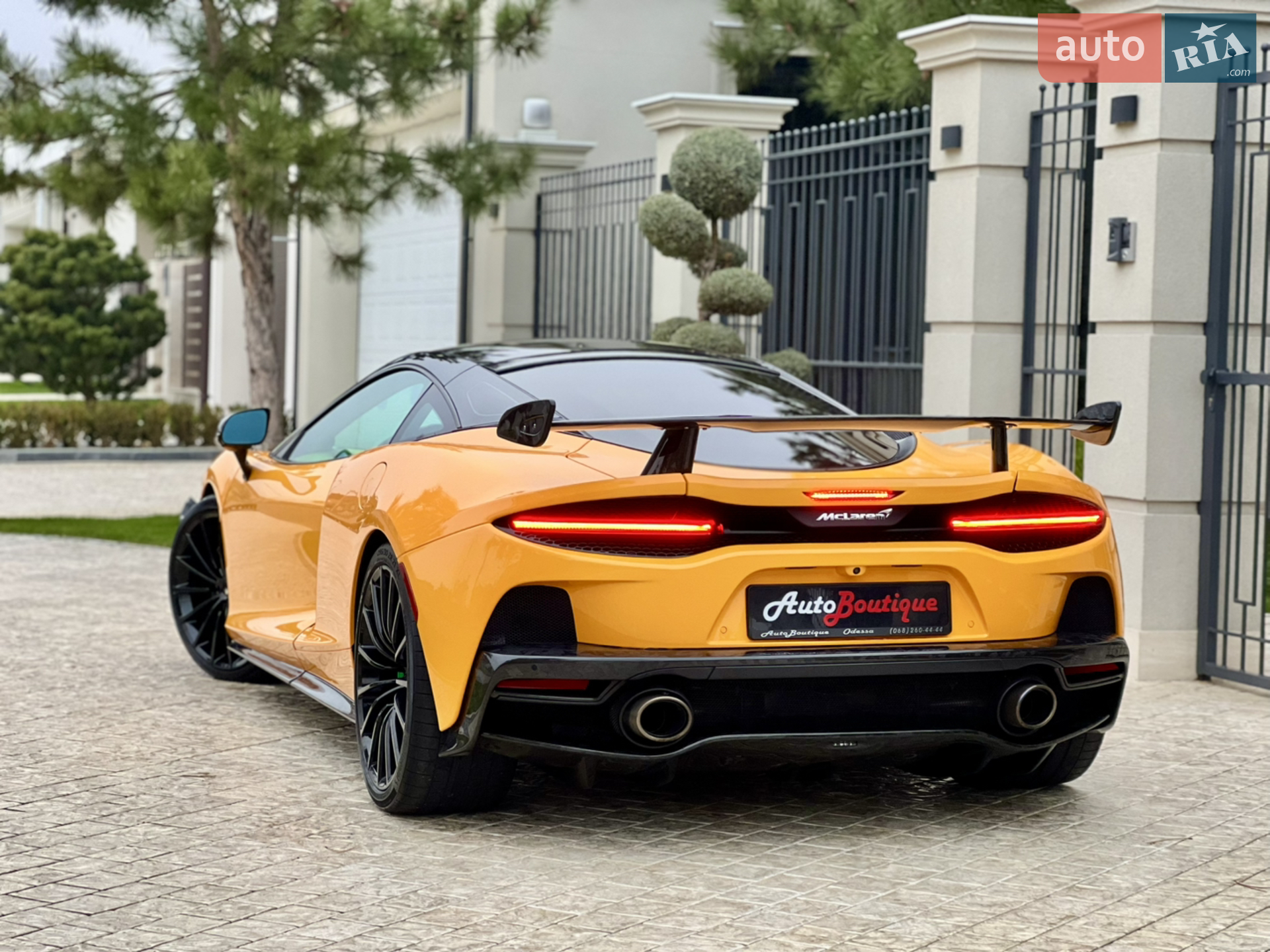 2019 McLaren GT - мініатюра 11