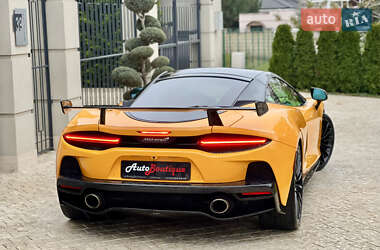 Купе McLaren GT 2019 в 