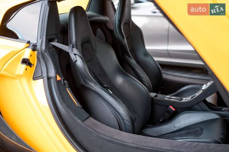 Купе McLaren MP4 2013 в Тернополі