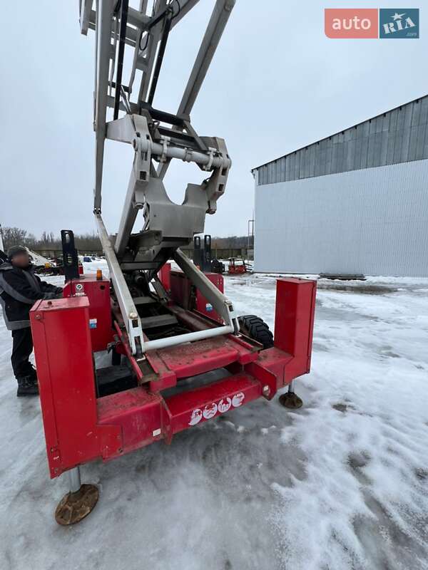 Ножничный подъемник MEC 6092RT 2015 в Черновцах фото 6 Ножничный подъемник MEC 6092RT 2015 в Черновцах