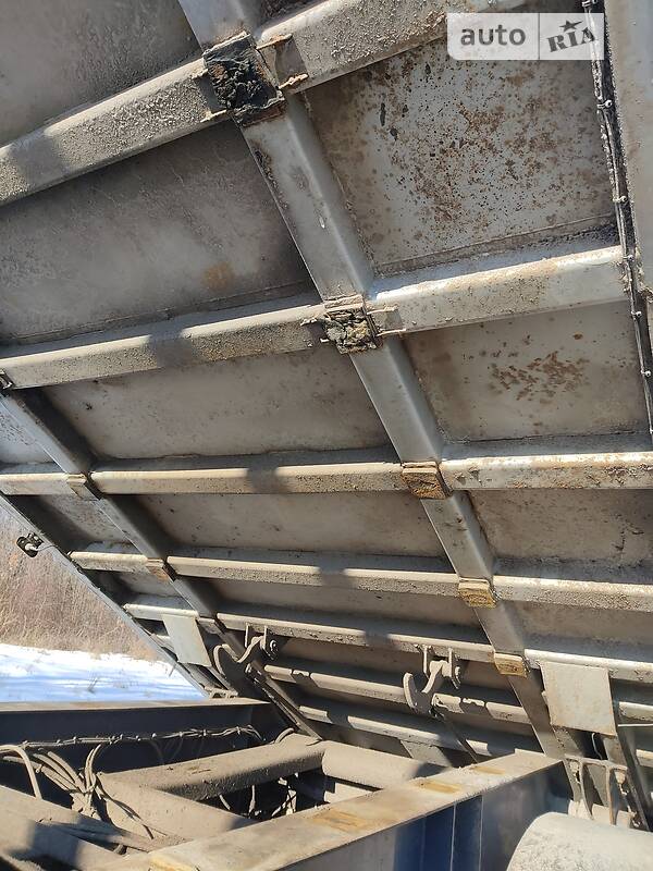 Самоскид напівпричіп MEGA MNW 2006 в Хмельницькому