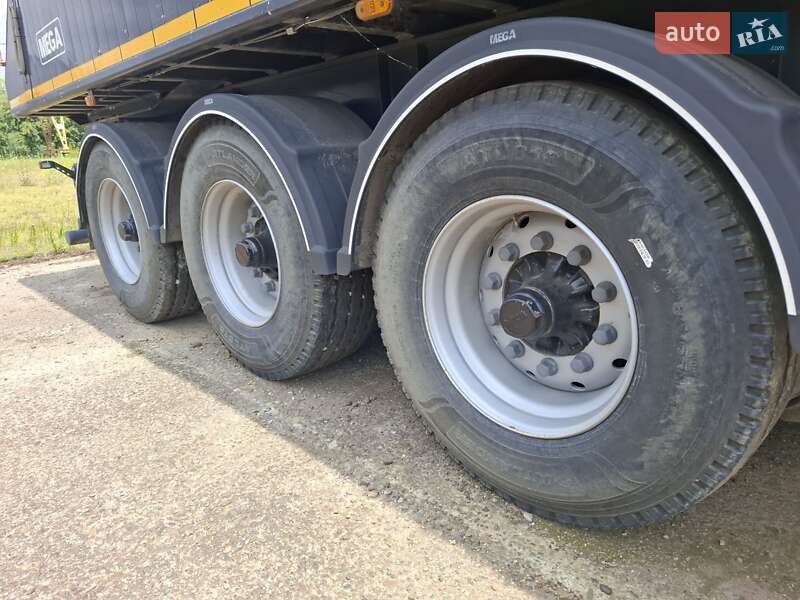 Самоскид причіп MEGA MNW 2011 в Чернівцях