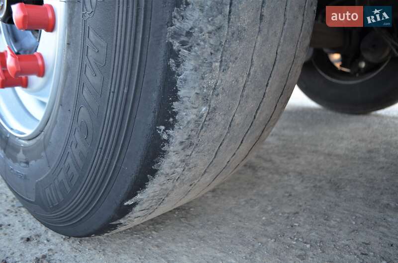 Цистерна полуприцеп Menci SA 2007 в Львове