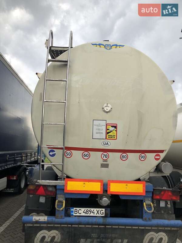 Цистерна полуприцеп Menci SA 2014 в Львове