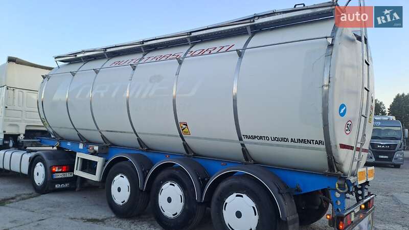 Цистерна полуприцеп Menci SA 2008 в Одессе фото 15 Цистерна полуприцеп Menci SA 2008 в Одессе