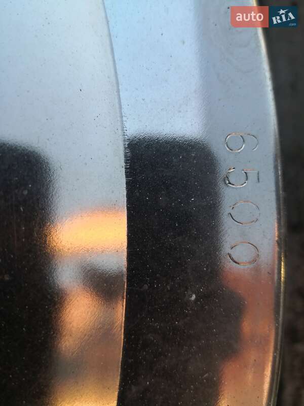 Цистерна напівпричіп Menci SA 2014 в Кам'янському