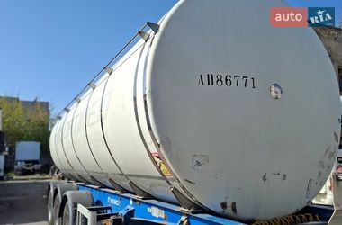 Цистерна напівпричіп Menci SA 2006 в Одесі