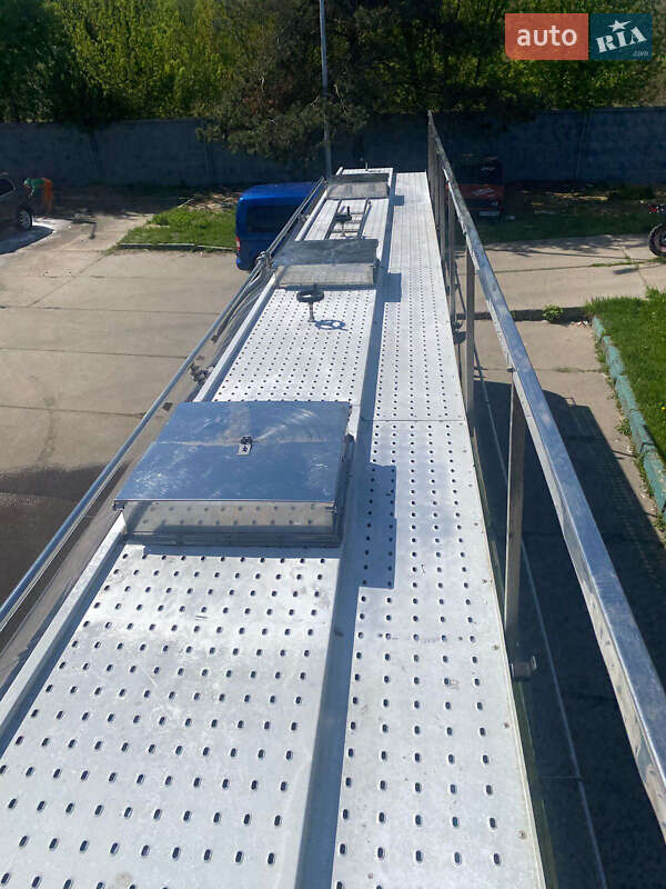 Цистерна полуприцеп Menci SL 2008 в Львове