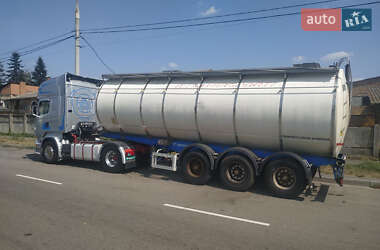 Цистерна напівпричіп Menci SL 2006 в Вінниці