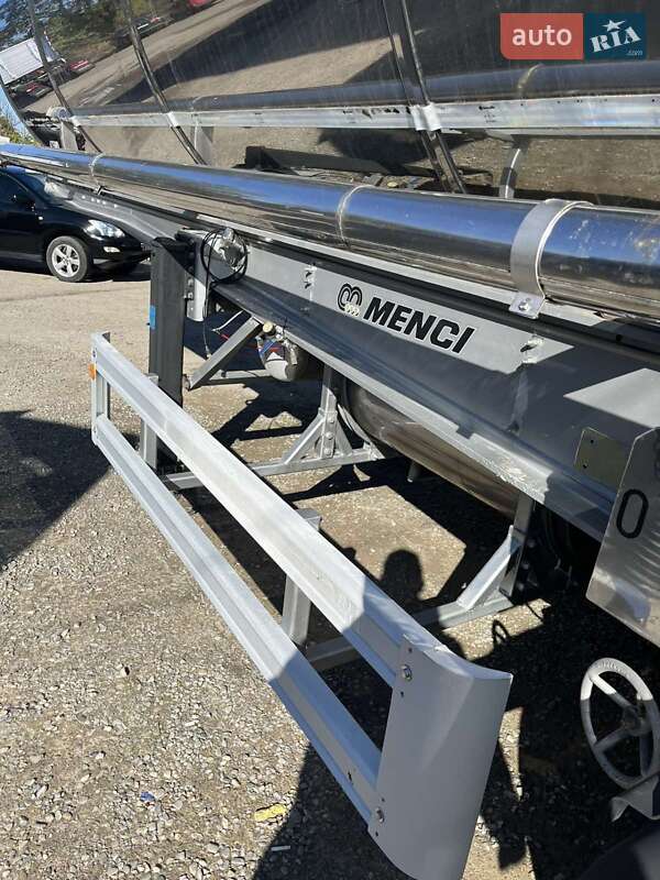 Цистерна полуприцеп Menci SL 1999 в Хотине