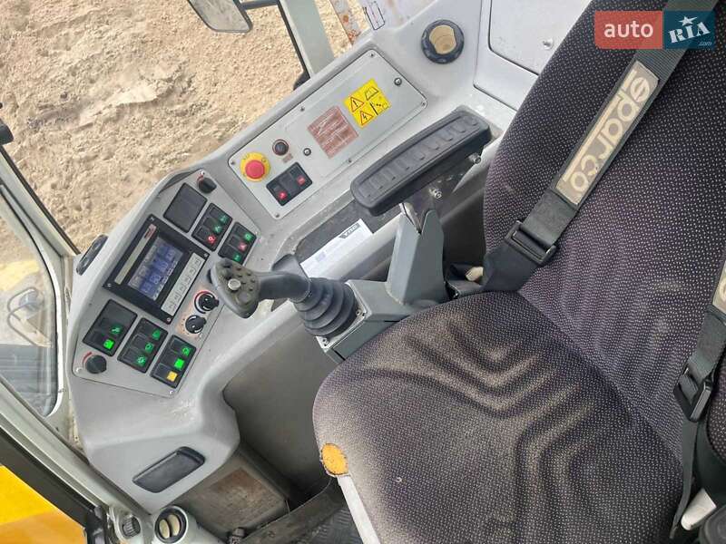 Екскаватор навантажувач Menzi Muck A91 2010 в Дніпрі фото 6 Екскаватор навантажувач Menzi Muck A91 2010 в Дніпрі