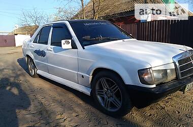 Седан Mercedes-Benz 190 1983 в 
