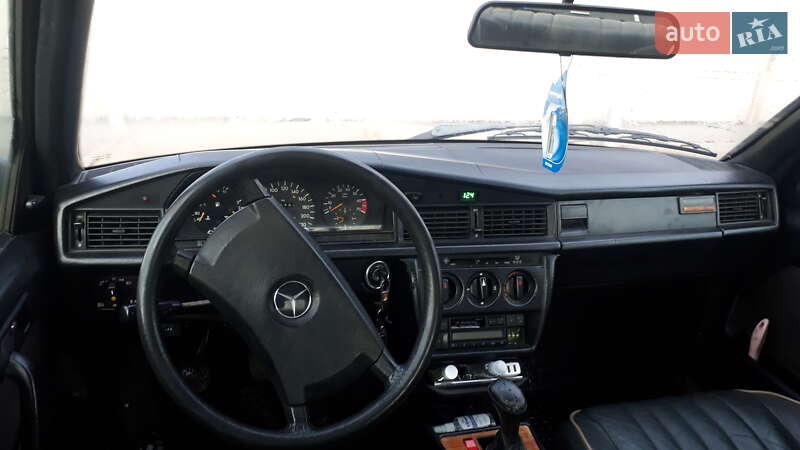 Седан Mercedes-Benz 190 1991 в Ужгороде