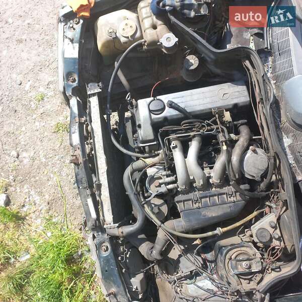 Седан Mercedes-Benz 190 1986 в Киеве