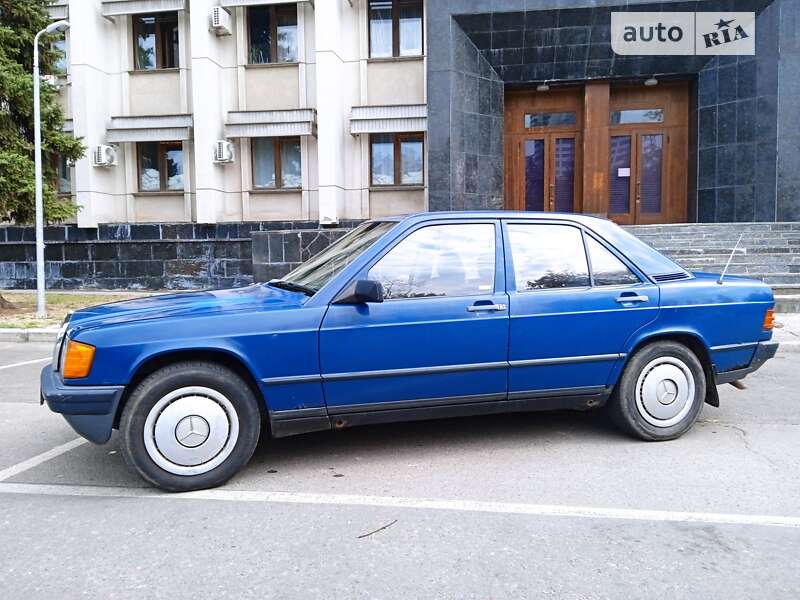 Седан Mercedes-Benz 190 1987 в Одесі