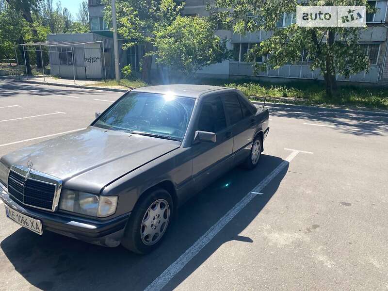 Седан Mercedes-Benz 190 1992 в Николаеве