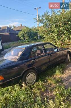 Седан Mercedes-Benz 190 1988 в 
