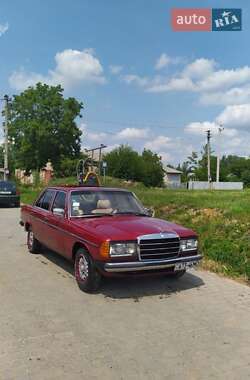 Седан Mercedes-Benz 190 1982 в Чернівцях