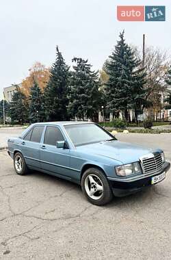 Седан Mercedes-Benz 190 1986 в Веселиновому