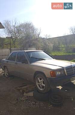 Седан Mercedes-Benz 190 1985 в 