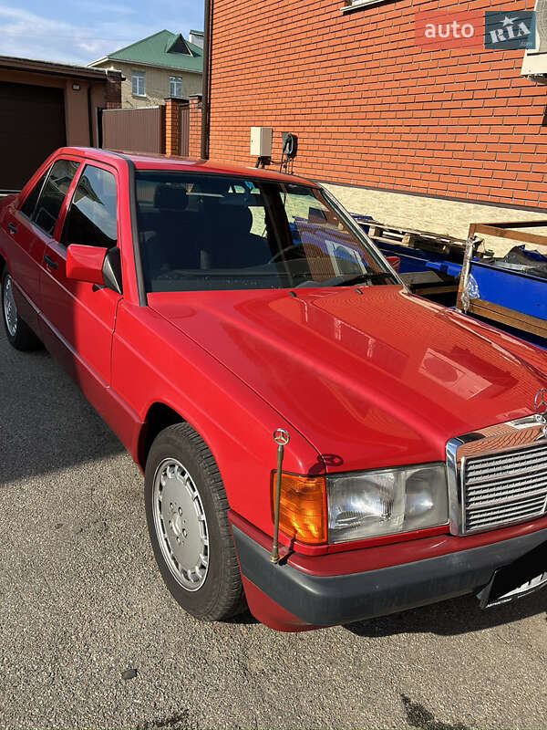 Mercedes-Benz 190 1991